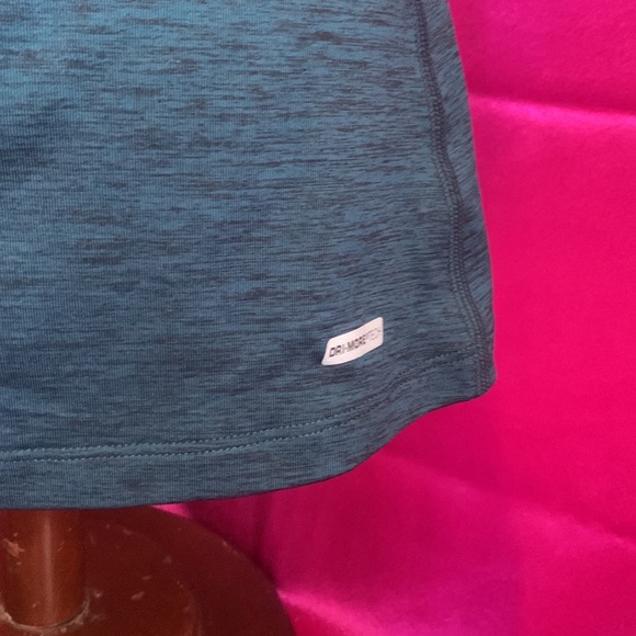 Athletic Works size L fitness top. Like new dry fit - Picture 2 of 9